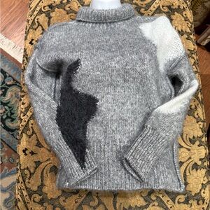 Gray and Black Women's Sweater
